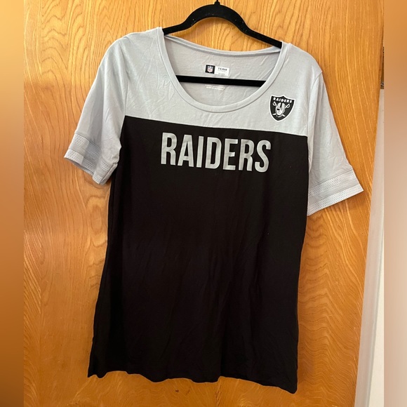 NFL Tops - NFL crew neck short sleeve tee XL